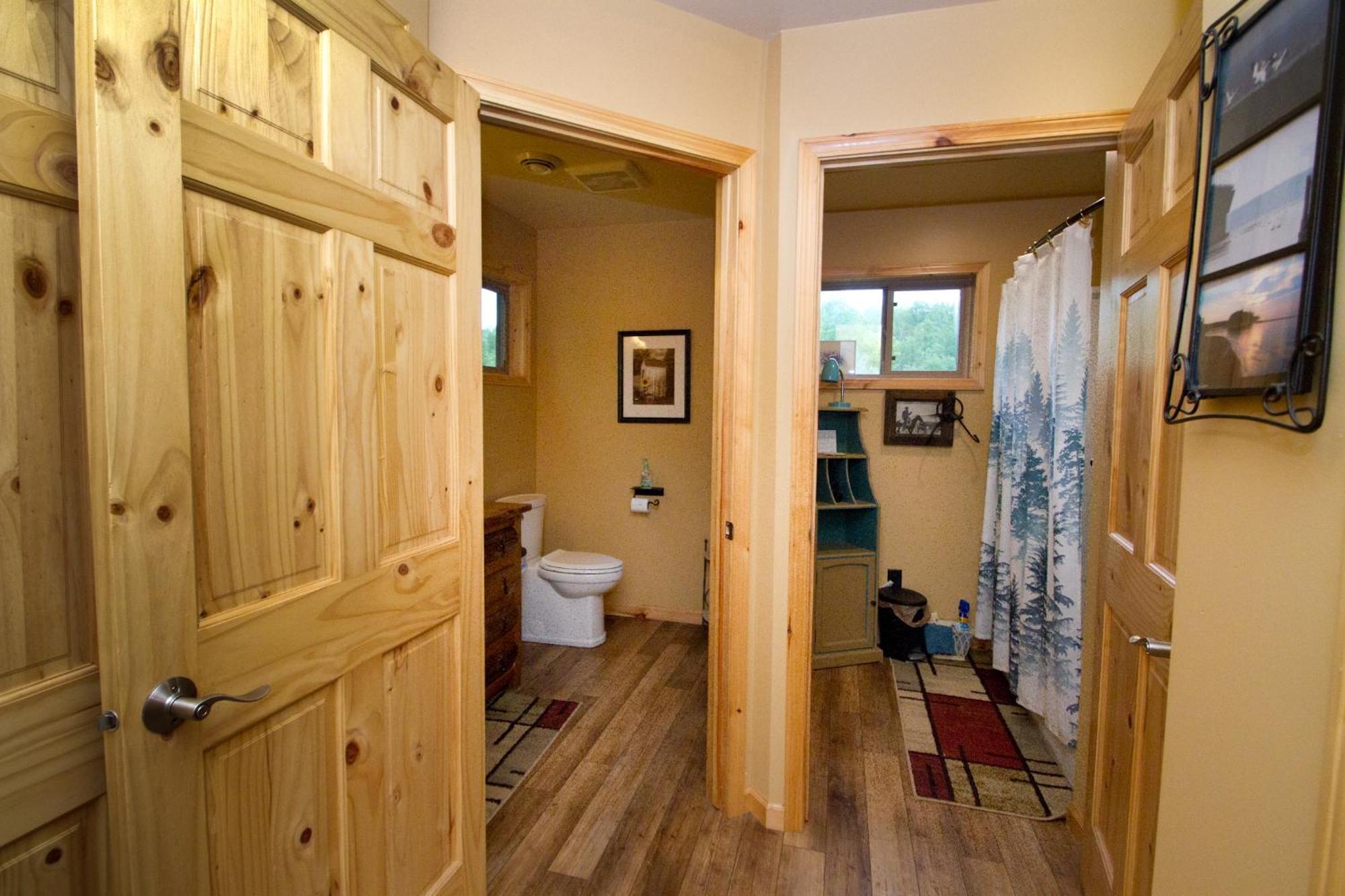 White Horse Stable Apartment Bayfield Bagian luar foto
