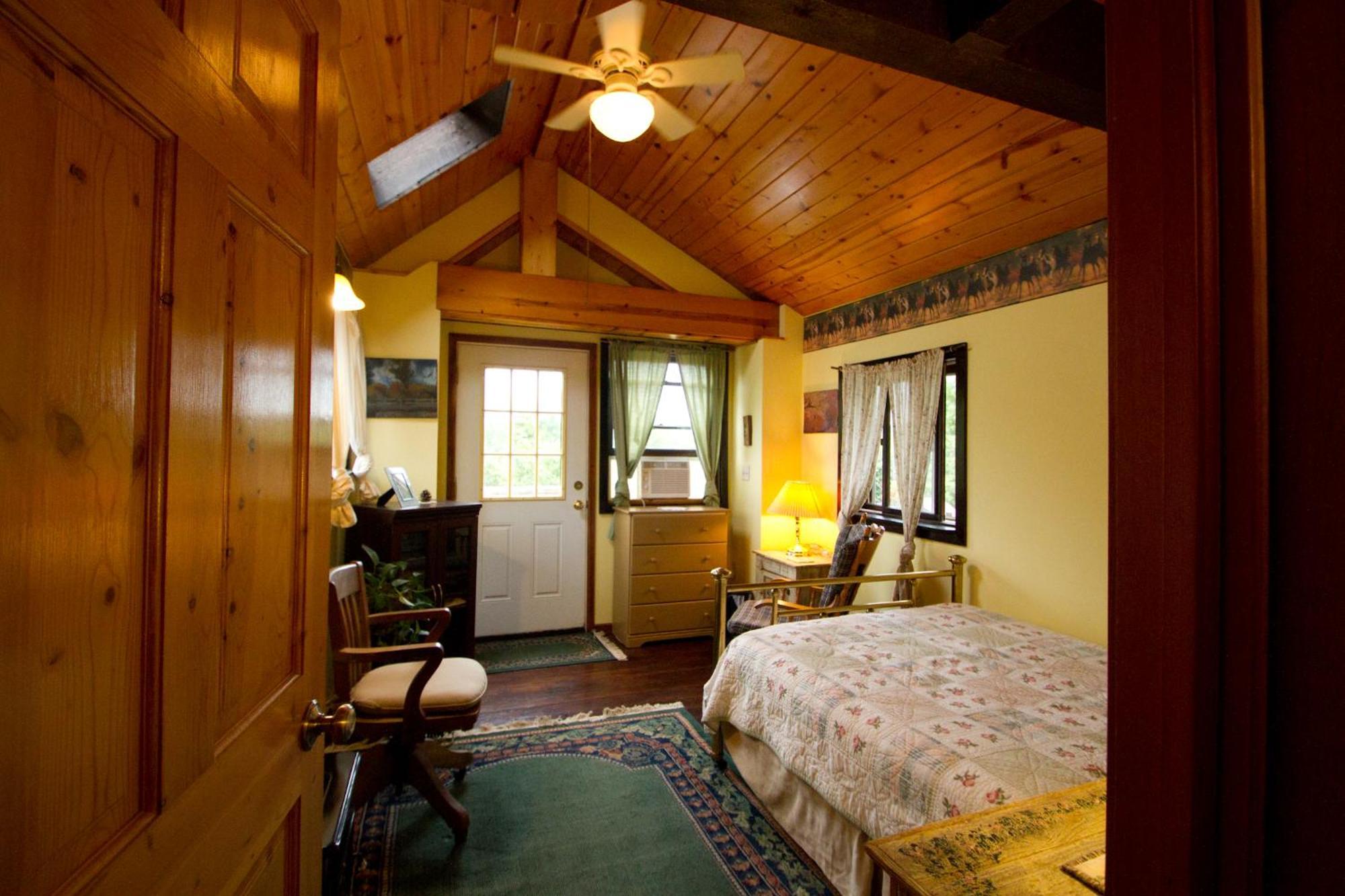 White Horse Stable Apartment Bayfield Bagian luar foto